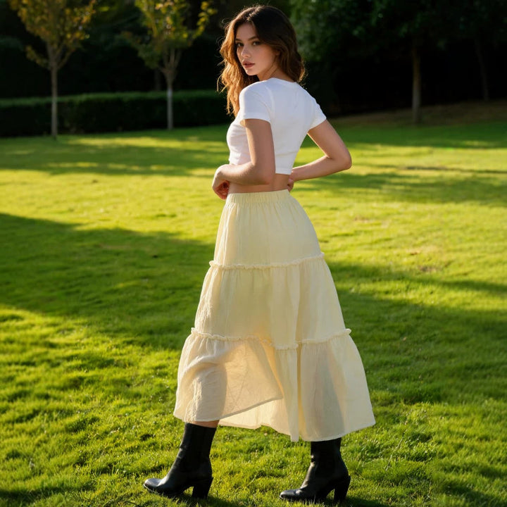 Ladies airy tiered skirt with elastic waistband and transparent chiffon look Drune