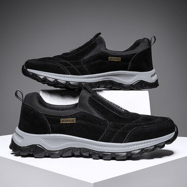 Men's sturdy Slip-On outdoor sneakers made of suede imitation with non-slip trail sole Mune Fashion