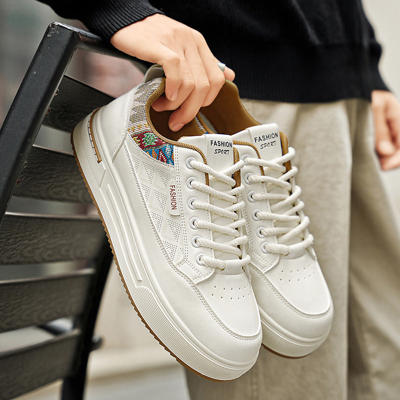 Ladies' platform sneaker with decorative embroidery and padded comfort sole Mune Fashion