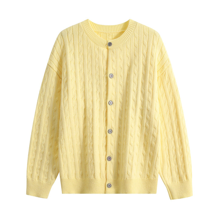 Women's chunky knit cardigan with cable pattern, round neck and continuous button placket Mune Fashion