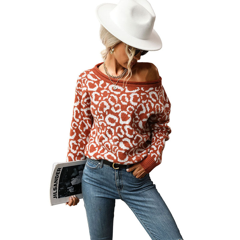 Women's Oversize Fine Knit Sweater with Off-Shoulder and Animal Jacquard Mune Fashion