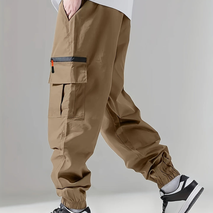 Men's cargo jogging pants in utility style with sealed zipper pocket & elastic leg cuffs Mune Fashion