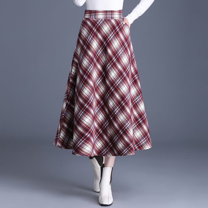 Women's tailored A-line midi skirt with checked pattern, side pockets and wool blend Mune Fashion
