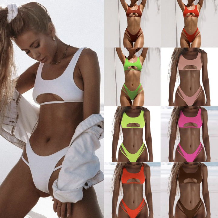 Women Extravagant Bikini Top with Cut-Outs Mune Fashion