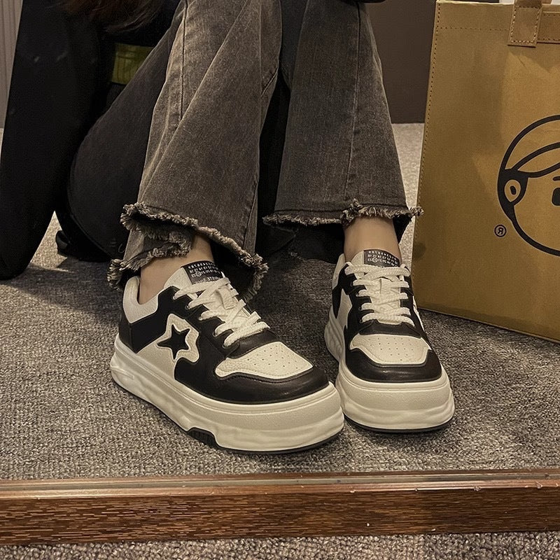 Women's Chunky Sneakers with sporty design and high-quality padding Mune Fashion