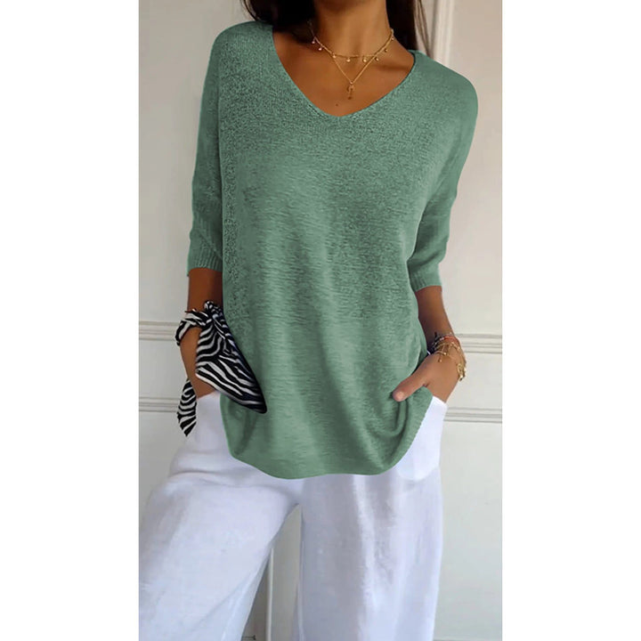 Women's relaxed fit V-neck fine knit pullover with three-quarter sleeves Mune Fashion