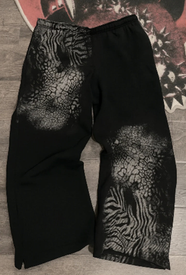 Women nan loose sweatpants with asymmetrical animal print, elastic comfort waistband and straight leg Mune Fashion