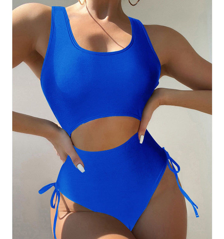Women's one-piece swimsuit with fashionable cut-out and adjustable straps Mune Fashion