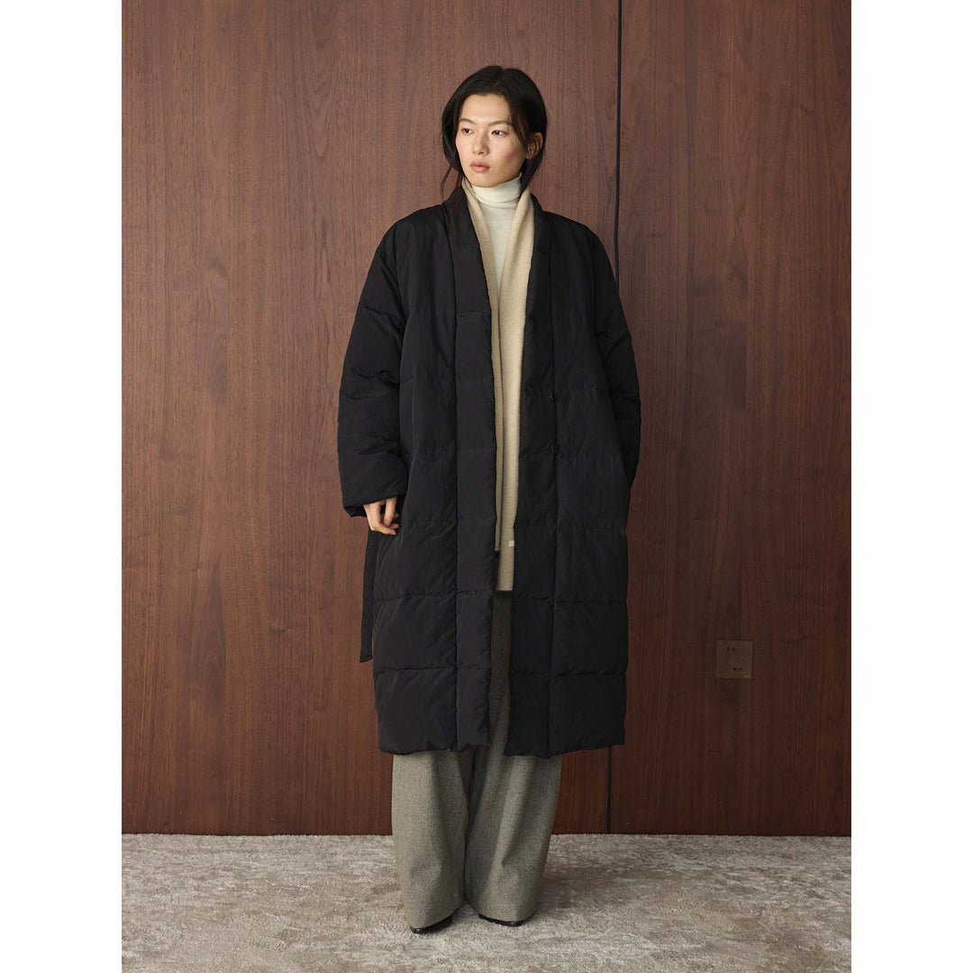 Women Longer quilted coat with kimono-like collar and oversized silhouette Mune Fashion