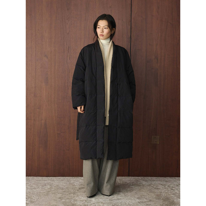 Women Longer quilted coat with kimono-like collar and oversized silhouette Mune Fashion