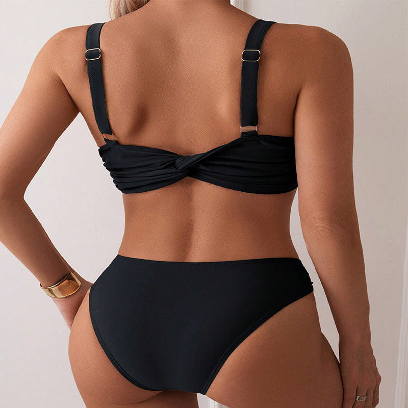 Ladies Bikini Set with Elegant Shell Details Mune Fashion