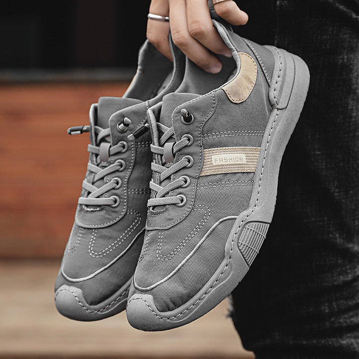 Women's fashionable casual sneakers with padded collar and flexible outsole Mune Fashion