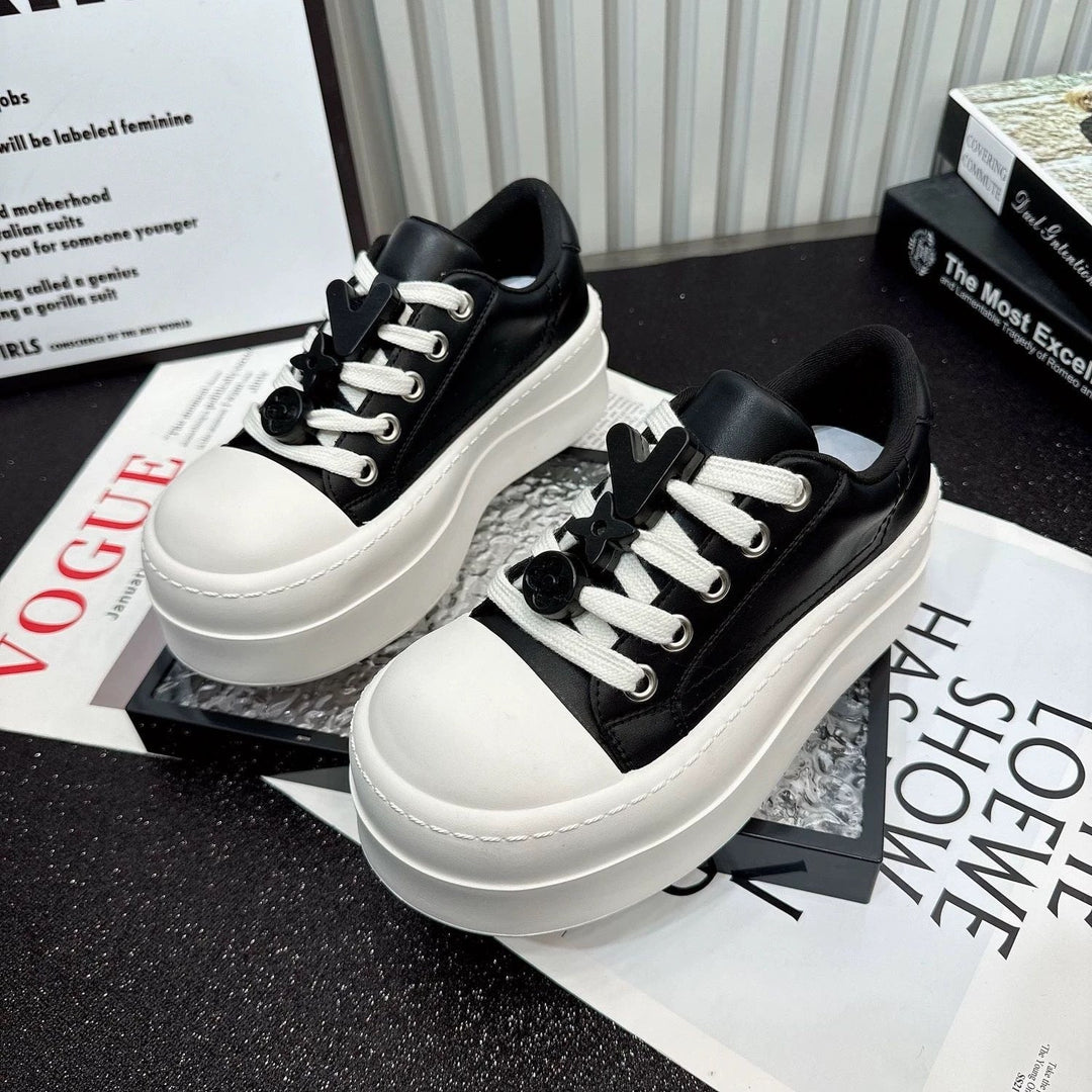 Women's Fashion Sneakers with Eye-Catching Design Mune Fashion