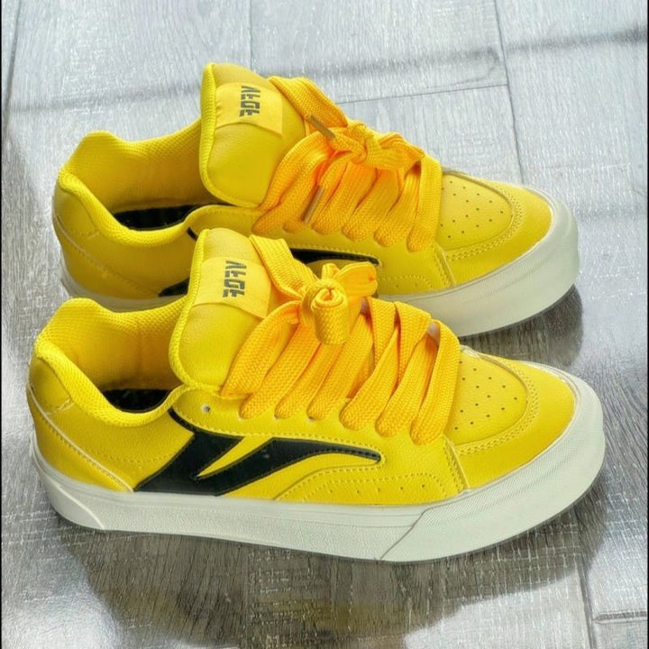 Women Sporty Sneakers with Innovative Lacing System Mune Fashion
