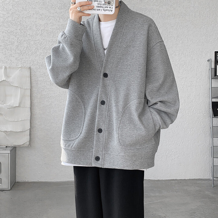 Men's oversized knit cardigan with V-neck, patch round pockets and casual drop shoulder silhouette Mune Fashion