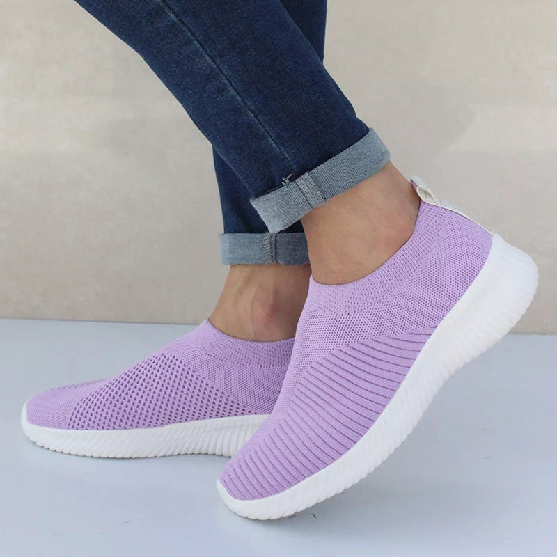 Women's knit slip-on leisure shoe with elastic shaft, lightweight cushioning, and slip-resistant outsole Mune Fashion