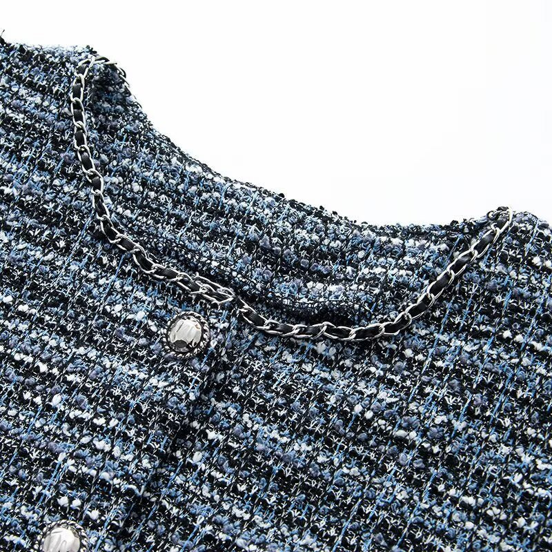 Women's Boucle Shorts Overall with Tailored Silhouette, Button Placket and Decorative Chain Mune Fashion