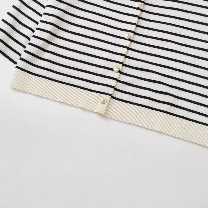 Women's Maritime Fine Knit Cardigan with Decorative Button Placket and Round Neckline Mune Fashion