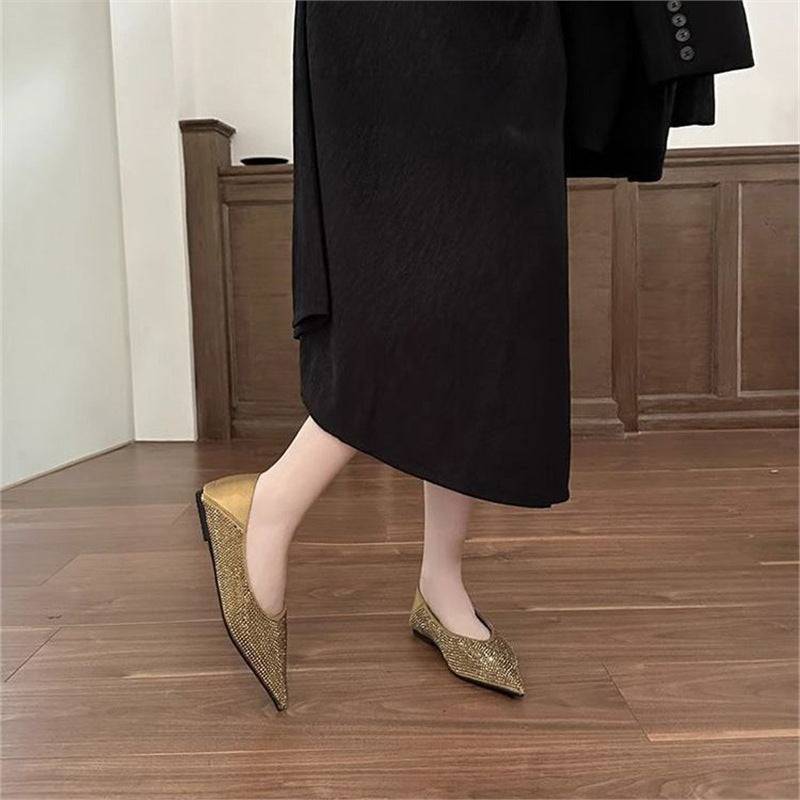 Women's Elegant Pointed Toe Slippers with Crystal Decoration and Padded Comfort Insole Mune Fashion