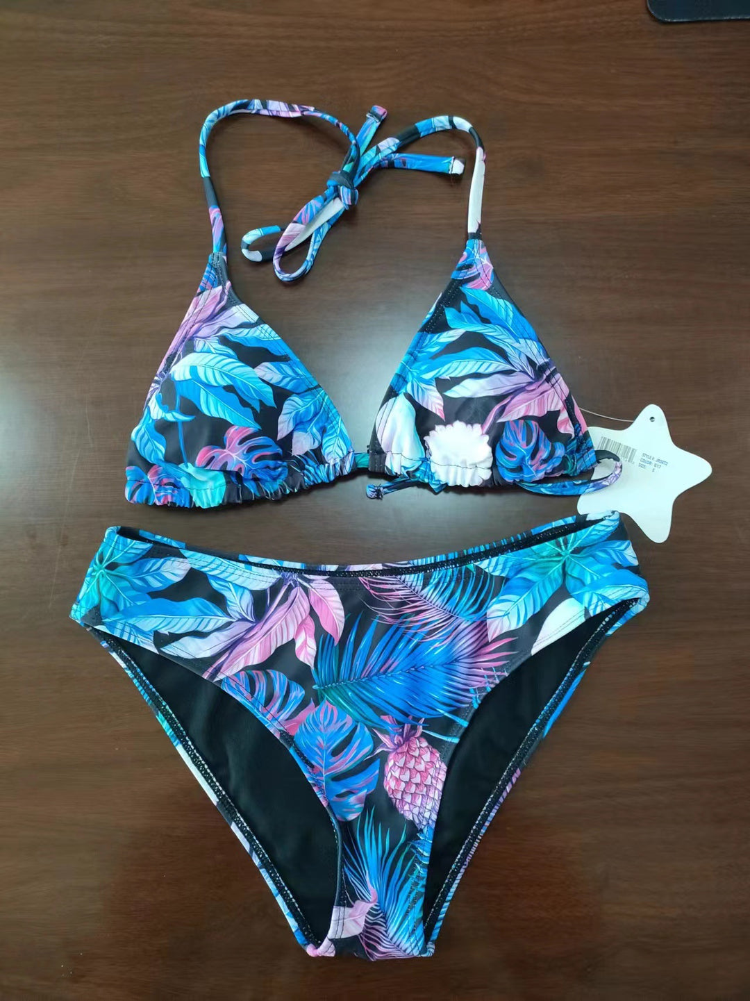 Women's triangle bikini set with tropical leaf pattern Mune Fashion