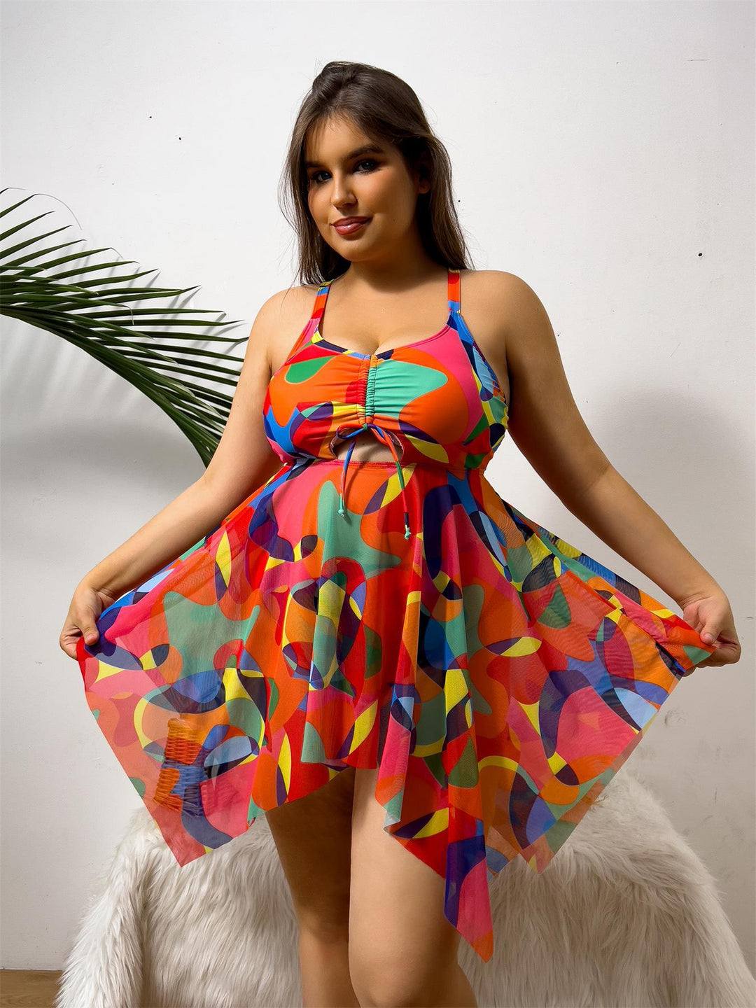 Damen Strandkleid mit lässigem Wickeldesign Echo Archiv