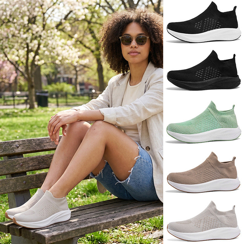Women's knit slip-on sneaker with seamless elastic shaft and cushioning platform sole Mune Fashion