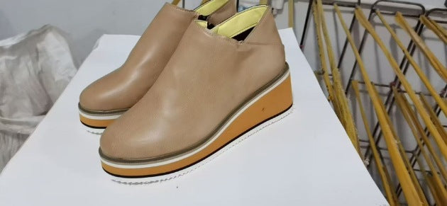 Women's orthopedic wedge heel slippers made of leather Mune Fashion