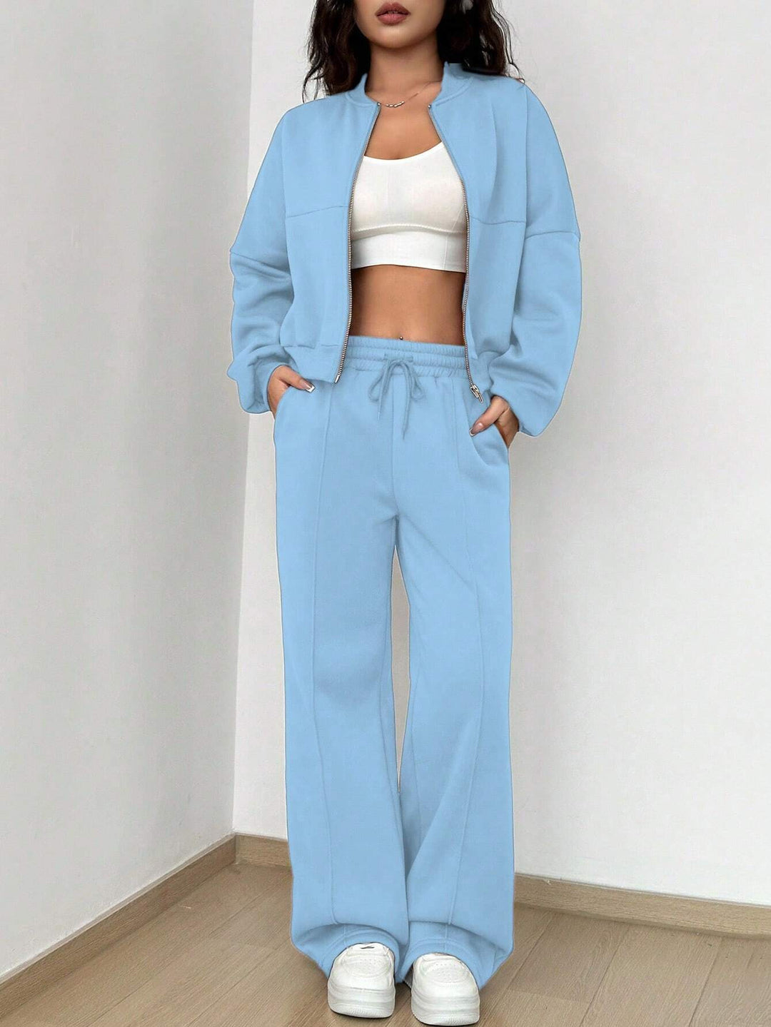 Women's short zip-up hoodie with high-waist wide jogger set Mune Fashion