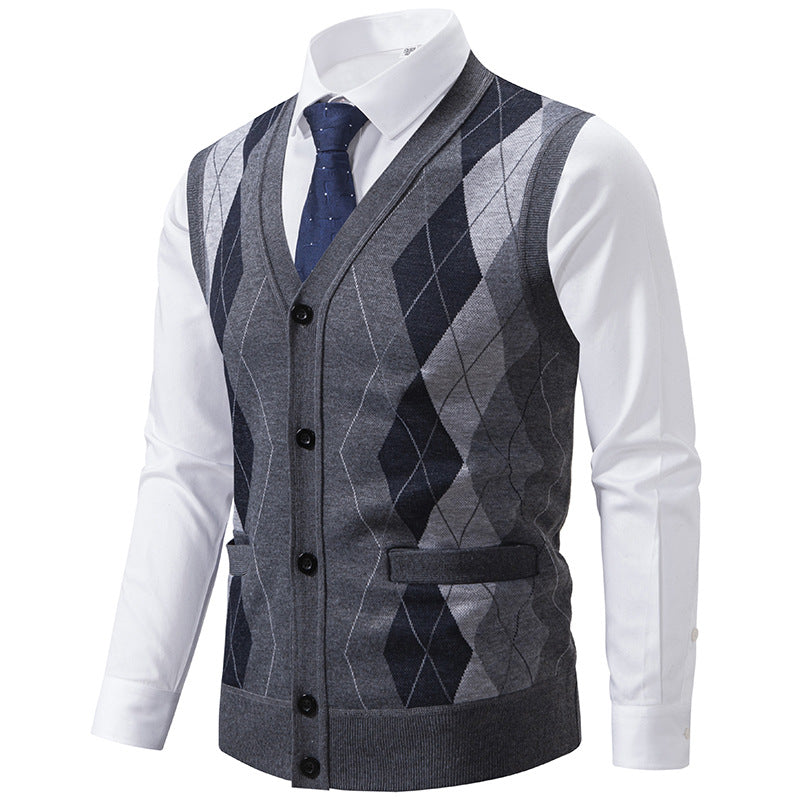 Men's sleeveless wool blend vest with V-neck, Argyle diamond pattern, welt pockets and button placket Mune Fashion