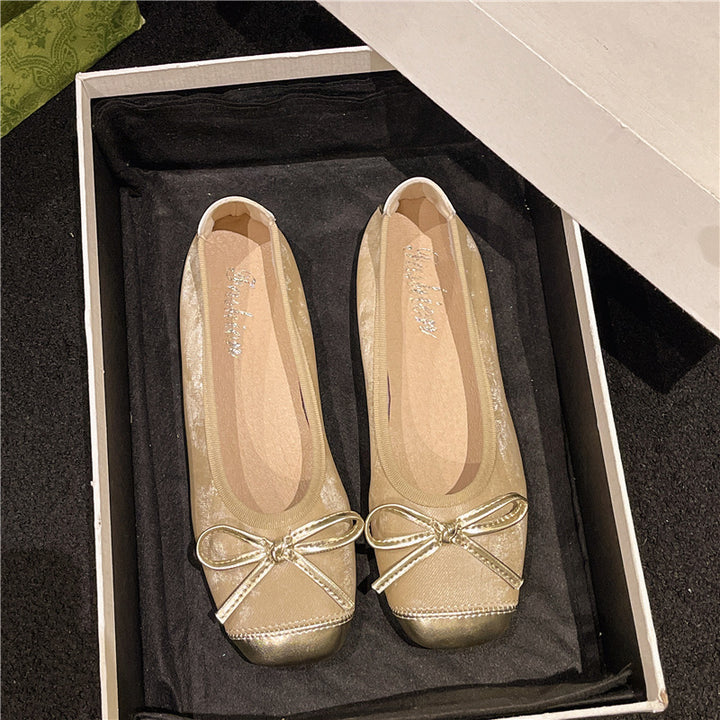 Women's ballerina slippers with square toe, bow appliqué and viscoelastic footbed Mune Fashion