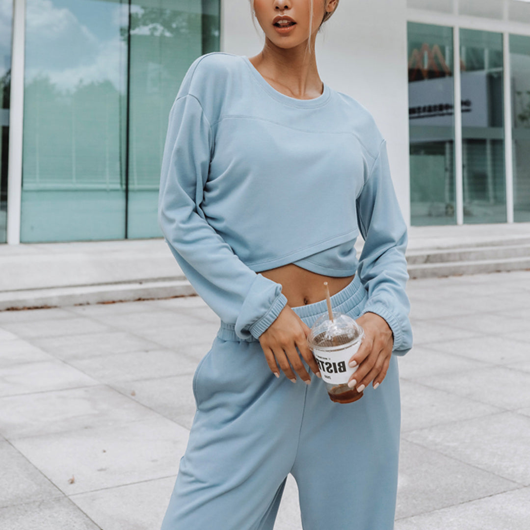 Women's wide lounge pants set with high comfort waistband and short sweatshirt Mune Fashion