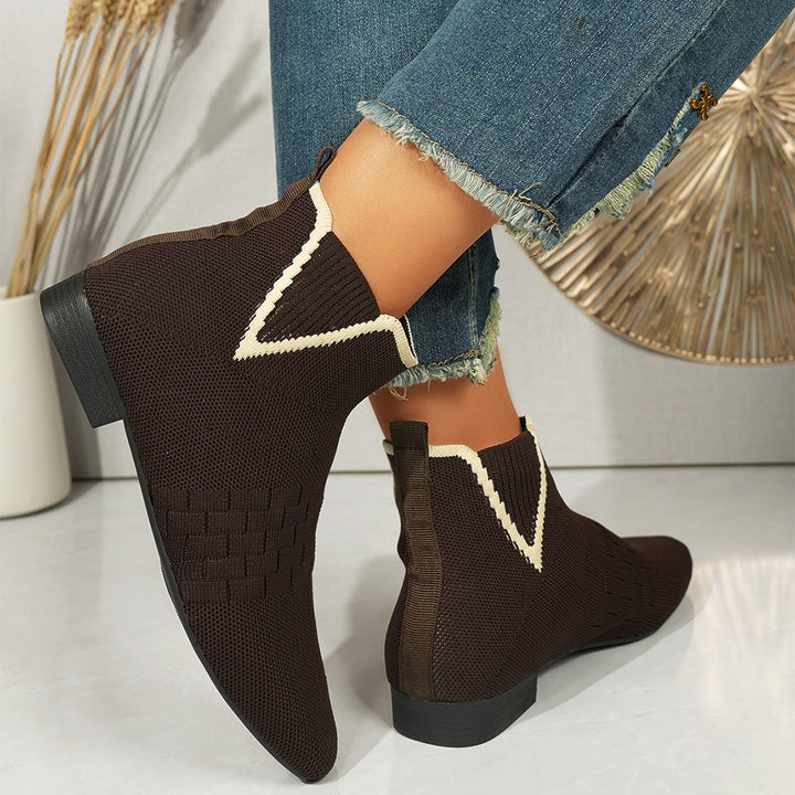 Women's knitted sock ankle boot with elastic V-insert, pull tab and flat block heel Mune Fashion