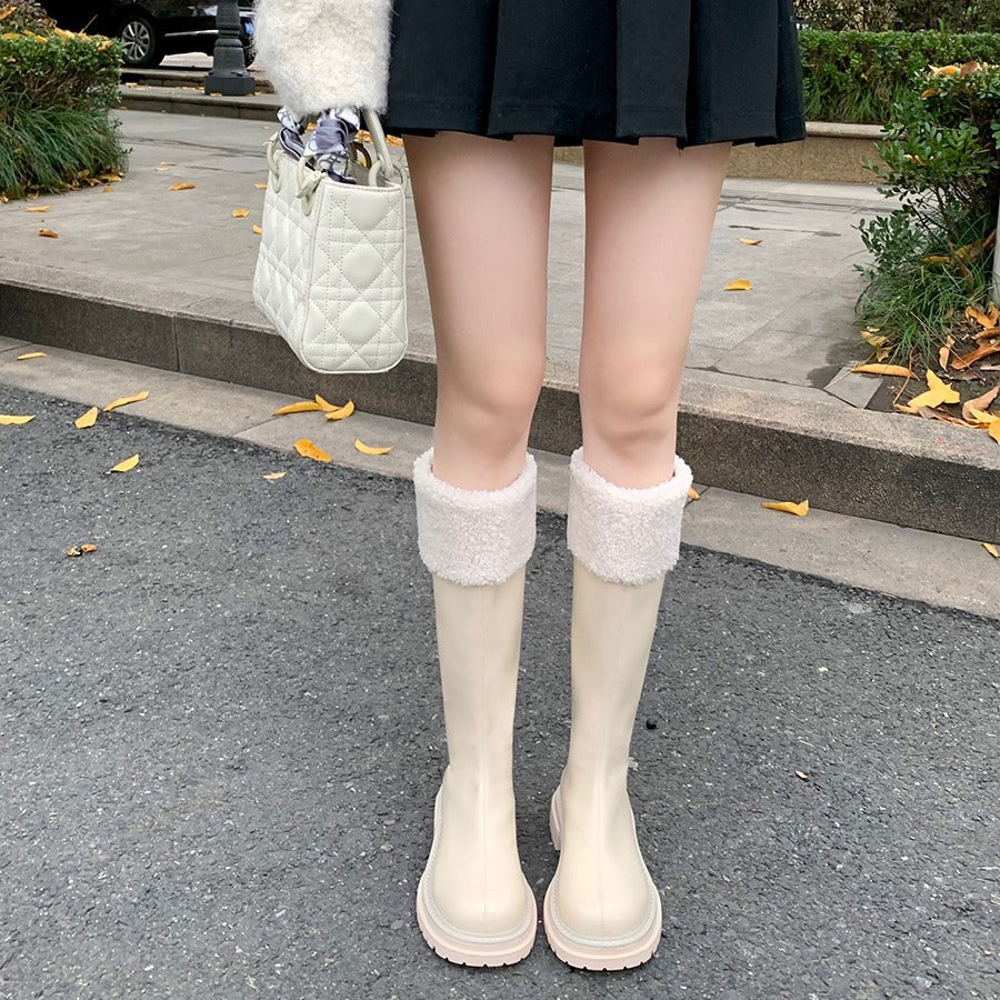 Women Knee-High Boots with Teddy Lining Cuff and Shaped Platform Sole Mune Fashion