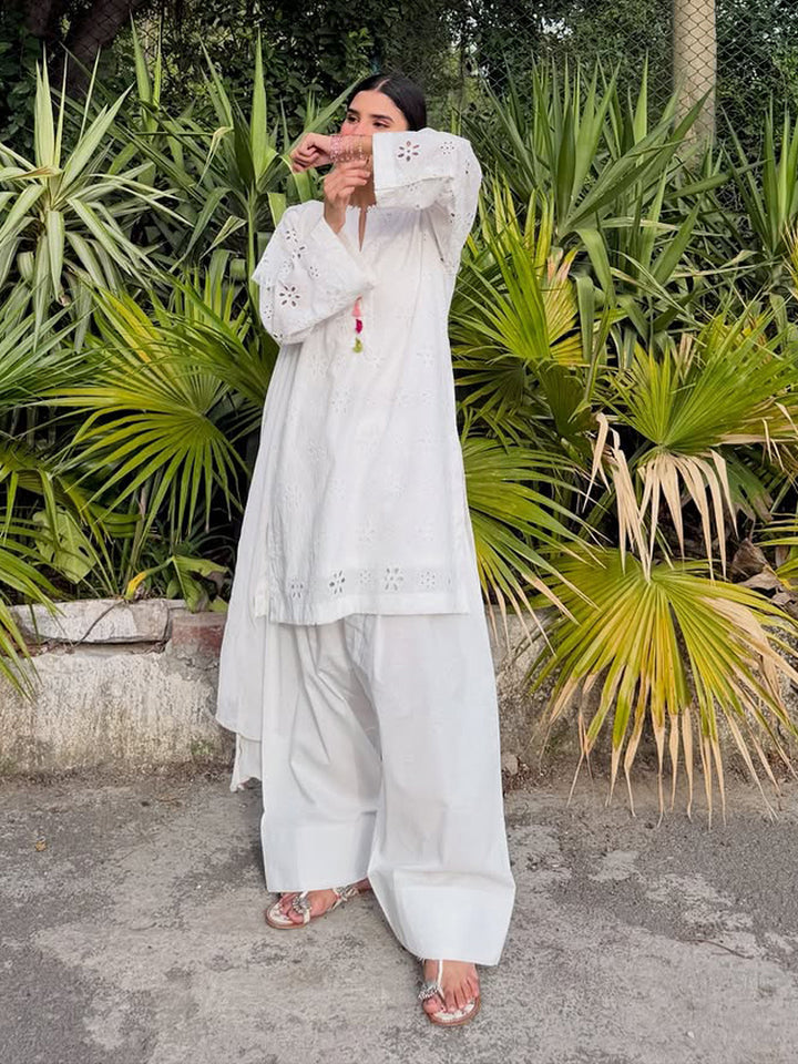 Women Loose Tunic Set with Broderie Anglaise and Wide Harem Pants Mune Fashion