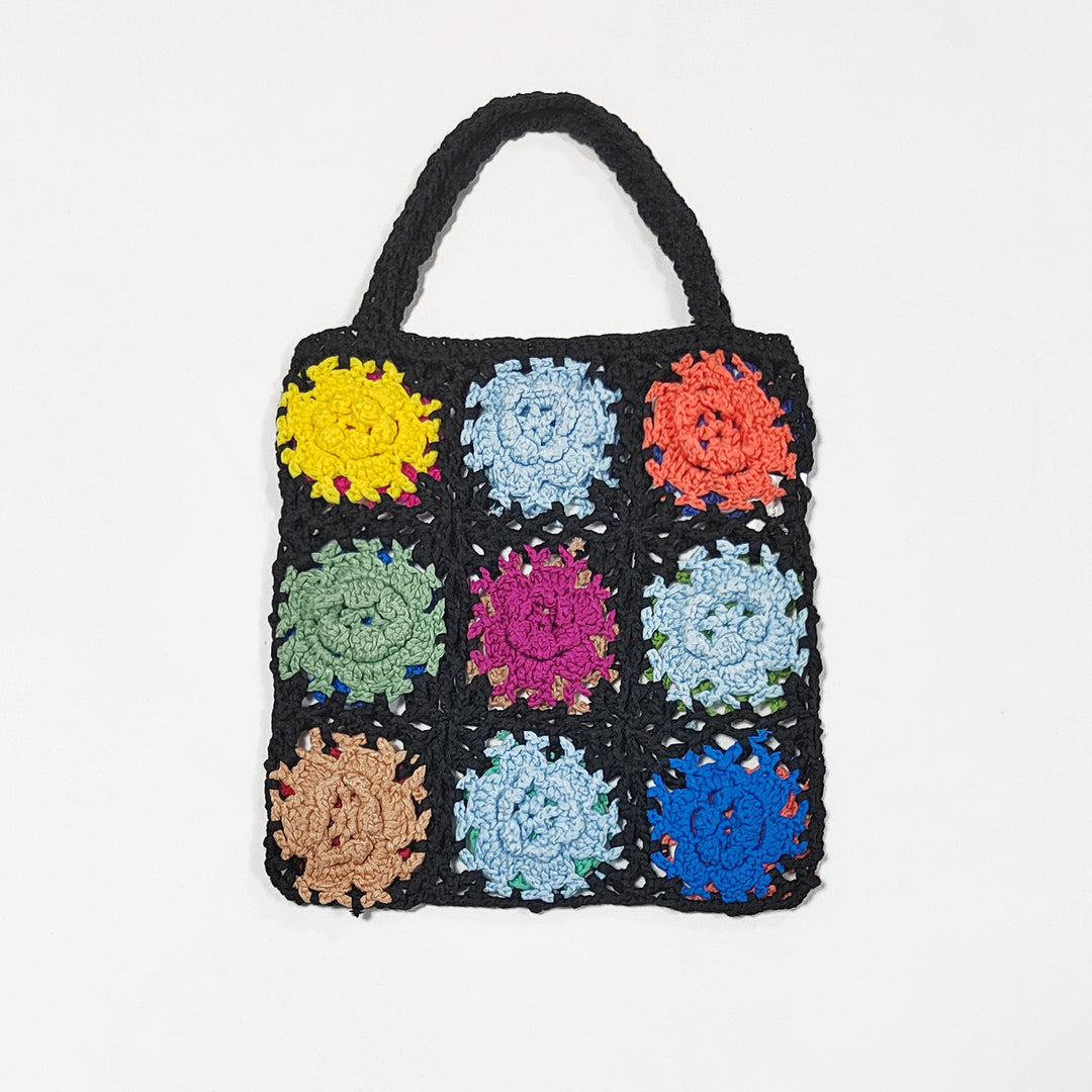 Women crocheted handbag with colorful flower pattern Mune Fashion