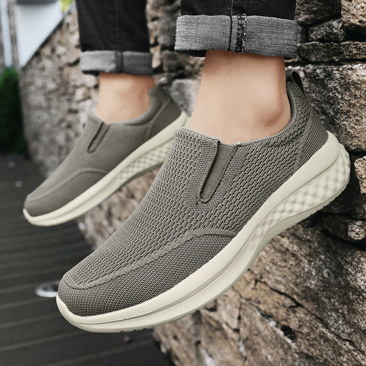 Unisex seamless slip-on sneakers with viscoelastic insole, flexible cushioning sole, and breathable knit upper Mune Fashion
