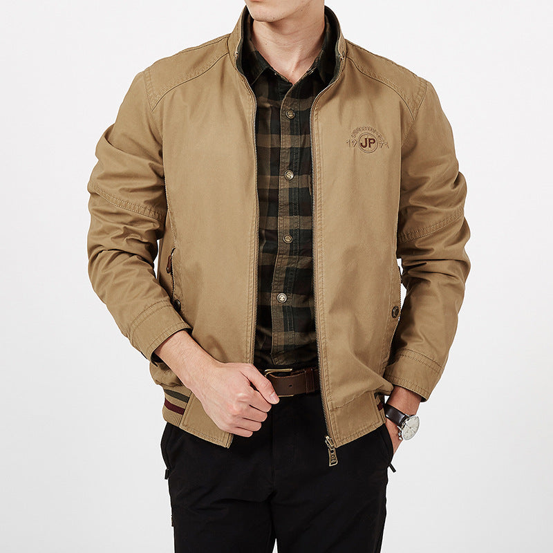 Men's lightweight canvas transition jacket with quilted shoulder yoke and zipper Mune Fashion