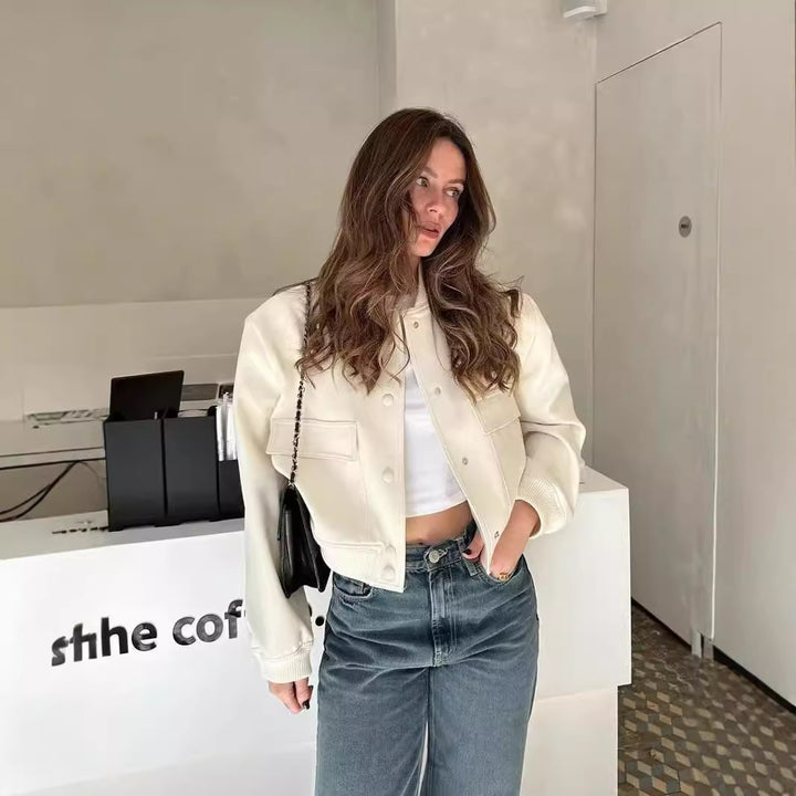 Women's short bomber jacket with leopard faux fur and ribbed cuffs Mune Fashion