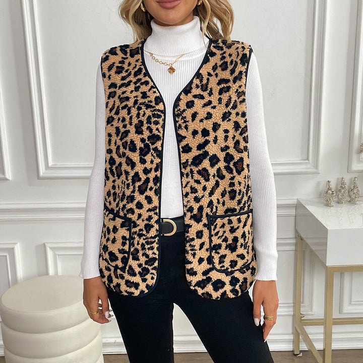 Women Lined Teddy Vest with Leopard Print and Patch Pockets Mune Fashion