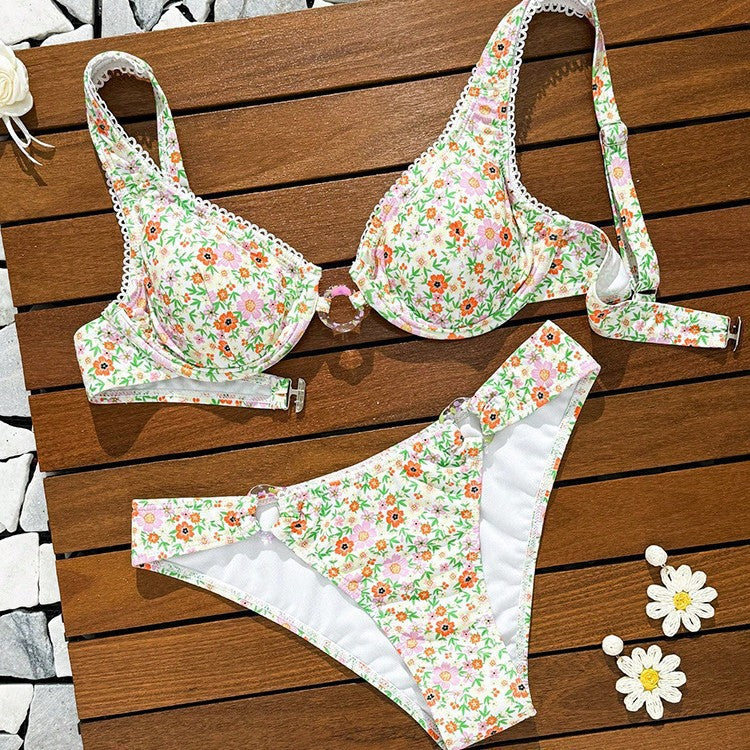 Ladies Triangle Bikini Set with decorative ring details Mune Fashion