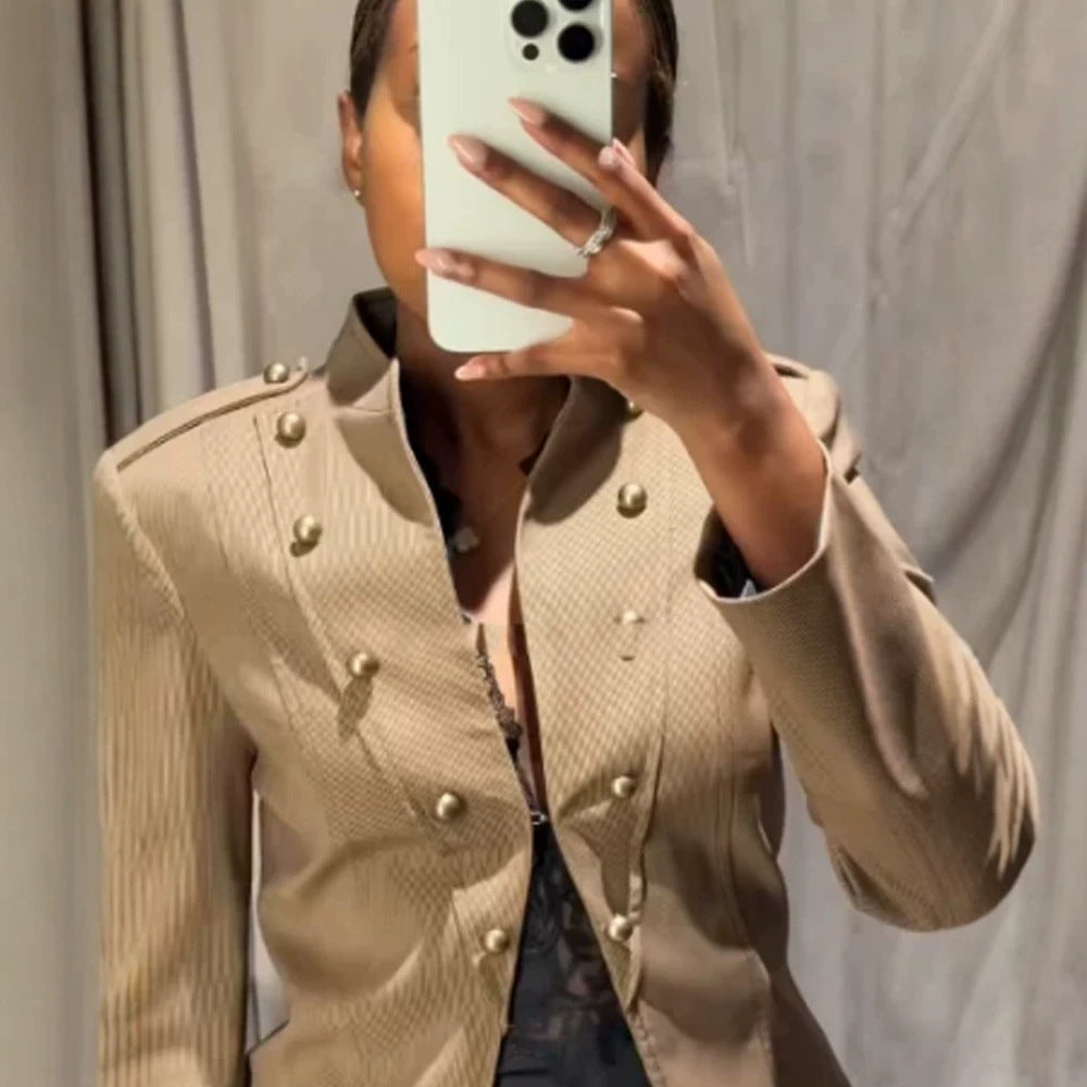 Ladies short blazer in military style with double-breasted decorative buttons Mune Fashion