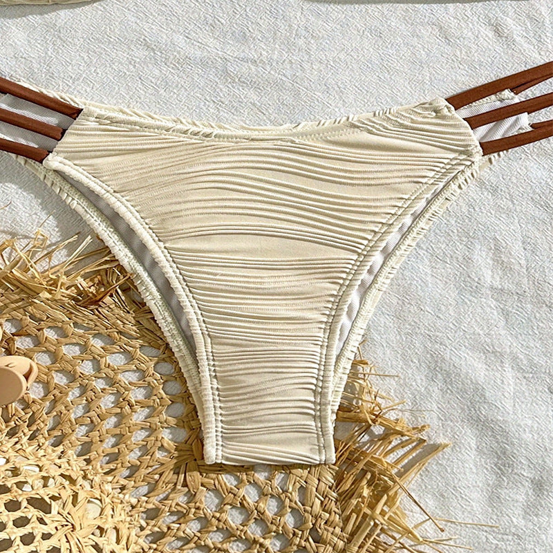Ladies bandeau bikini with ruffle design and decorative strap details Mune Fashion