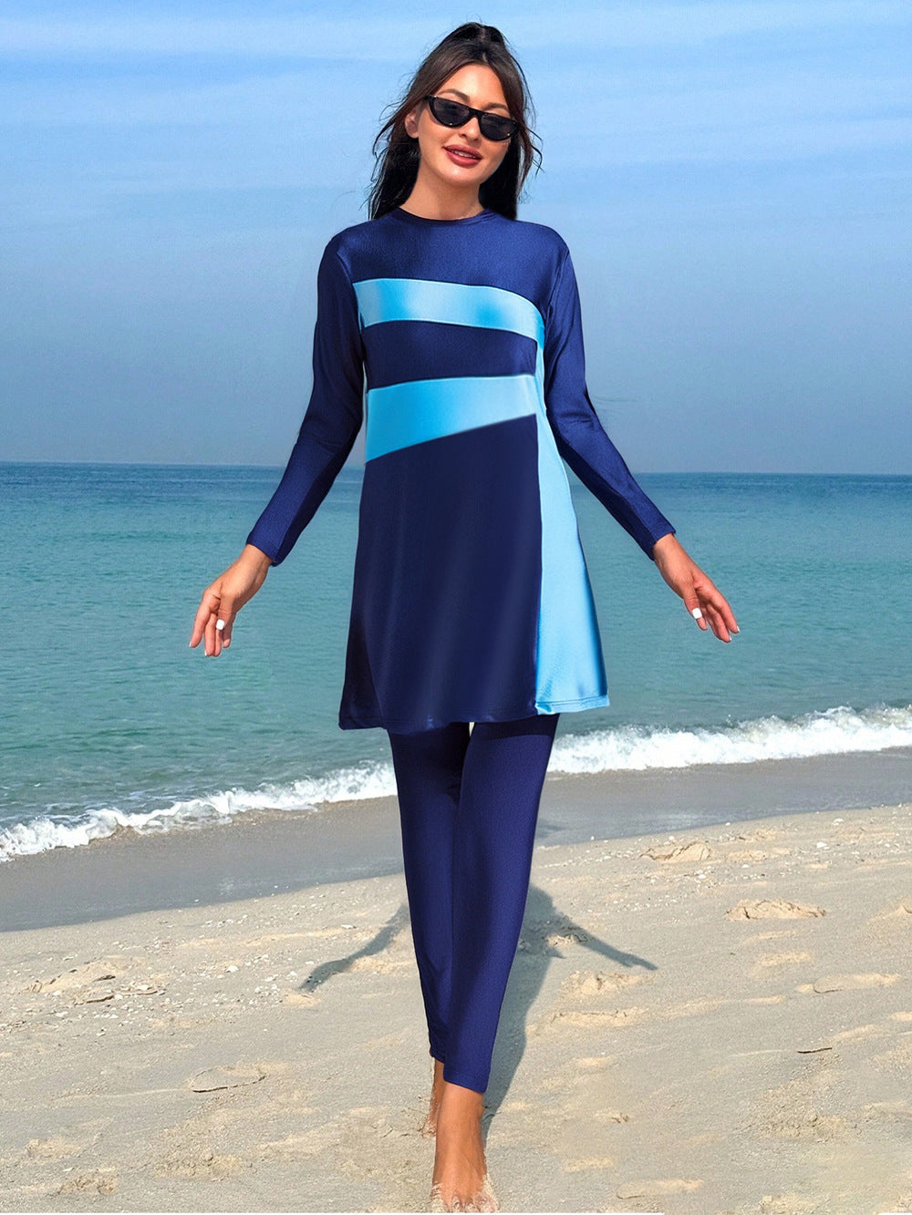 Women fashionable swimsuit Mune Fashion