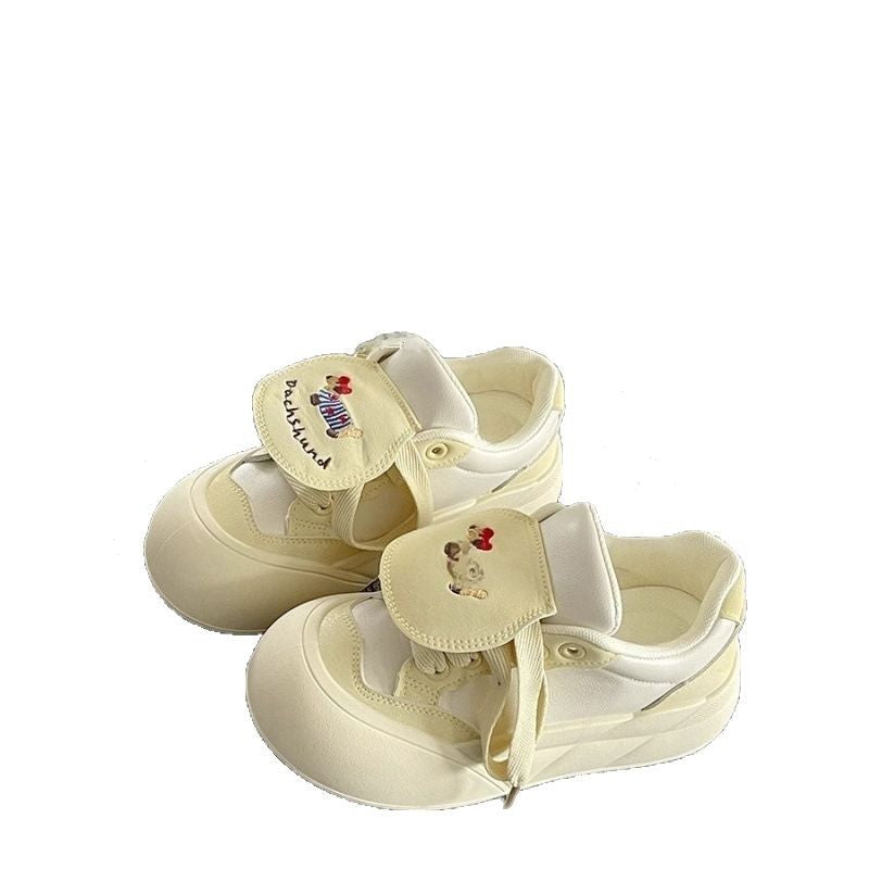 Women's Comfortable Sneakers with Fashionable Animal Design Mune Fashion