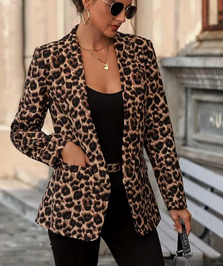 Women's Stylish Blazer In Leopard Design with Slim Fit Mune