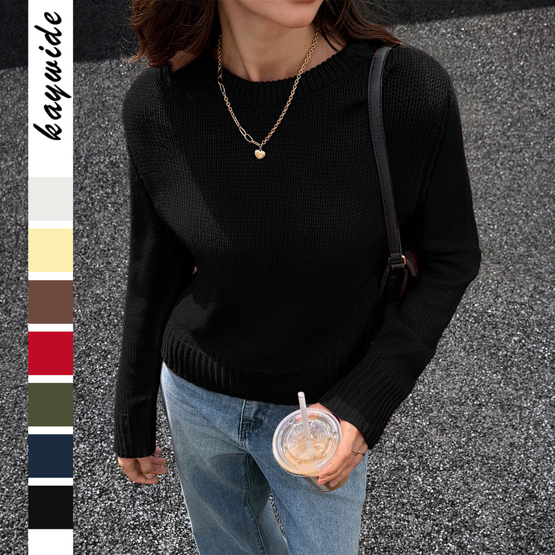 Women knitted fine knit pullover with round neckline, light oversized fit and ribbed cuffs Mune Fashion