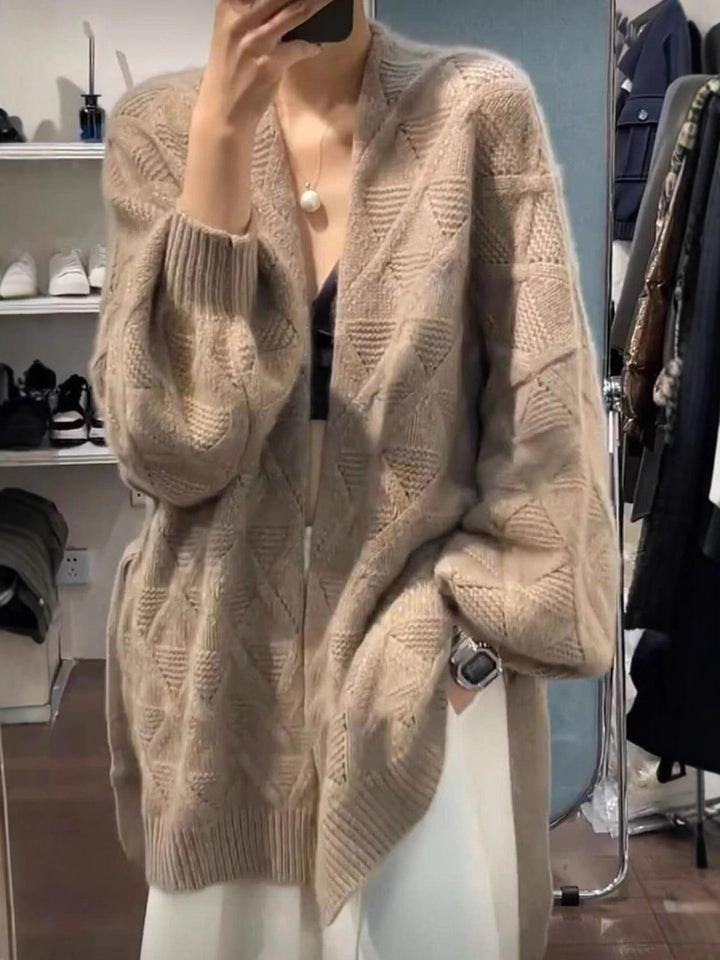 Women's Oversized Cardigan in Mohair Look with Cable Pattern Mune Fashion