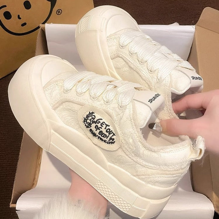 Women Exclusive Trend Sneakers with Soft Upper Material and Particularly Cushioned Sole Mune Fashion