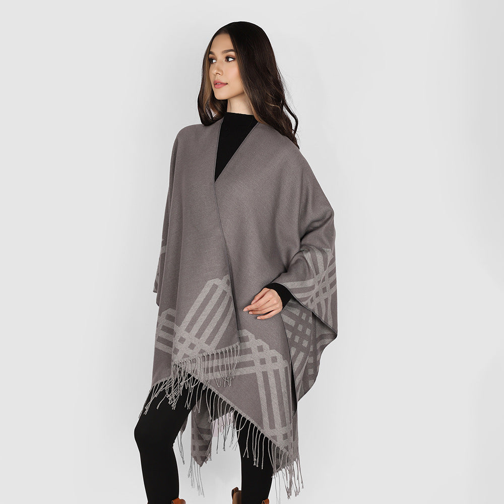 Women's Wool Blend Ruana in Rectangular Cut with Graphic Stripe Jacquard and Fringes