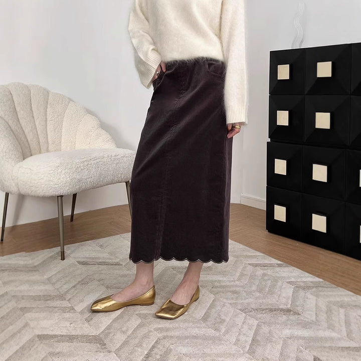 Women Elegant cut Maxi skirt with sculptural hemline Mune Fashion